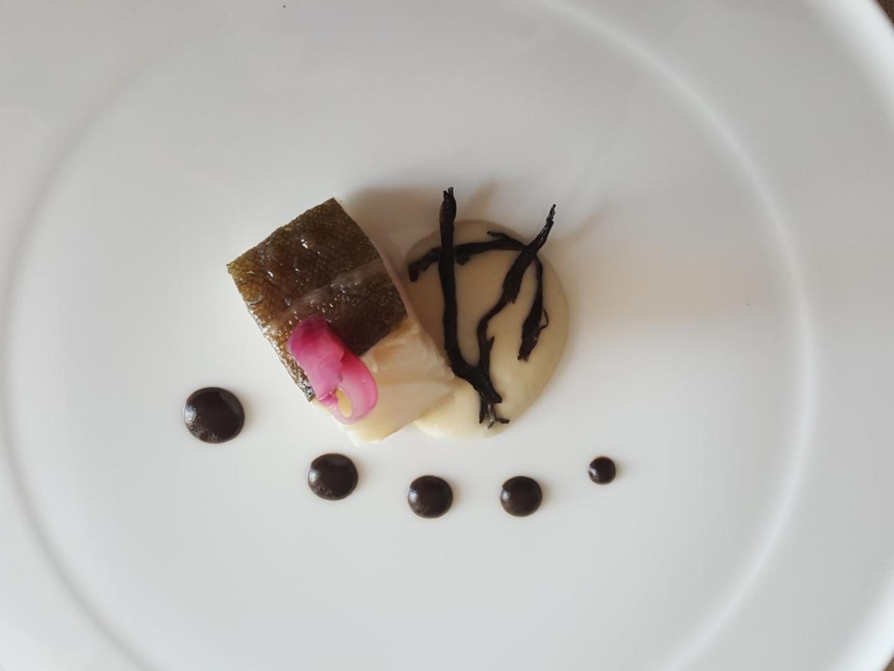 克拉丽丝餐厅酒店 阿曼泰阿 外观 照片